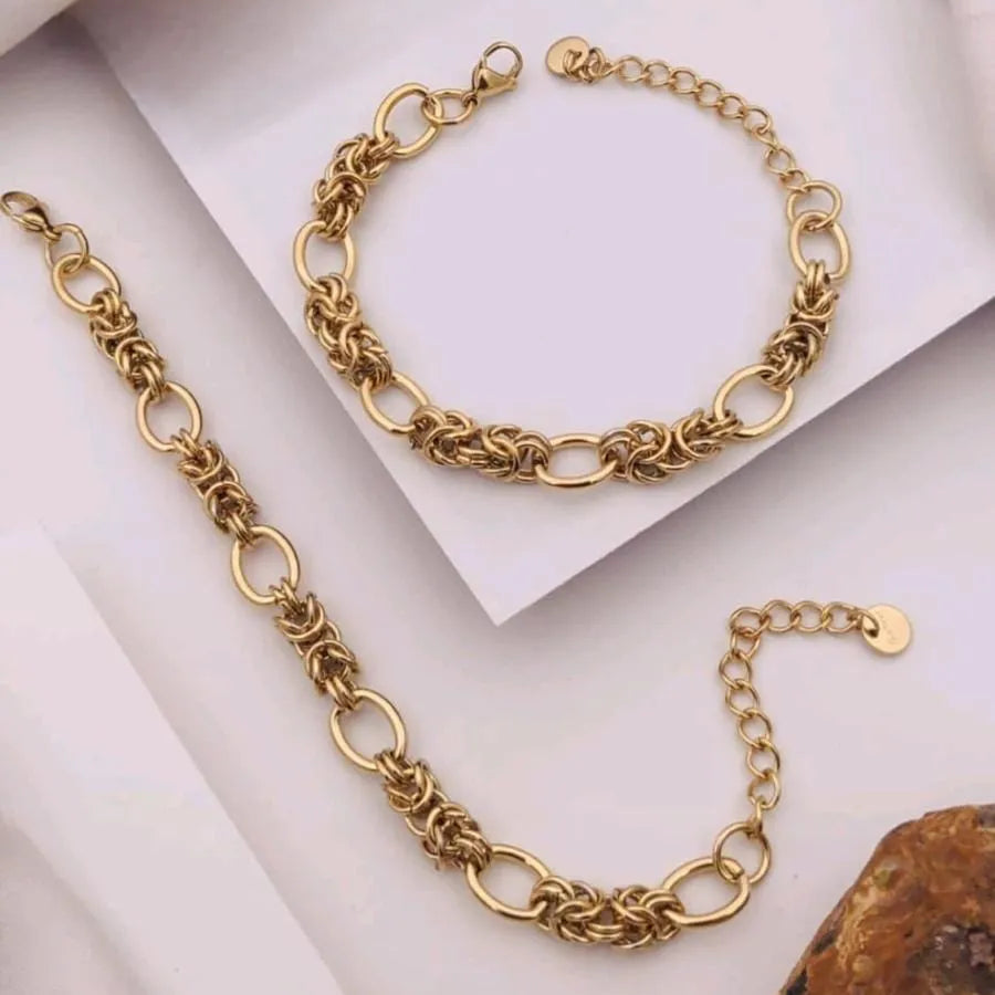 Gold Link Anti-Tarnish Bracelet