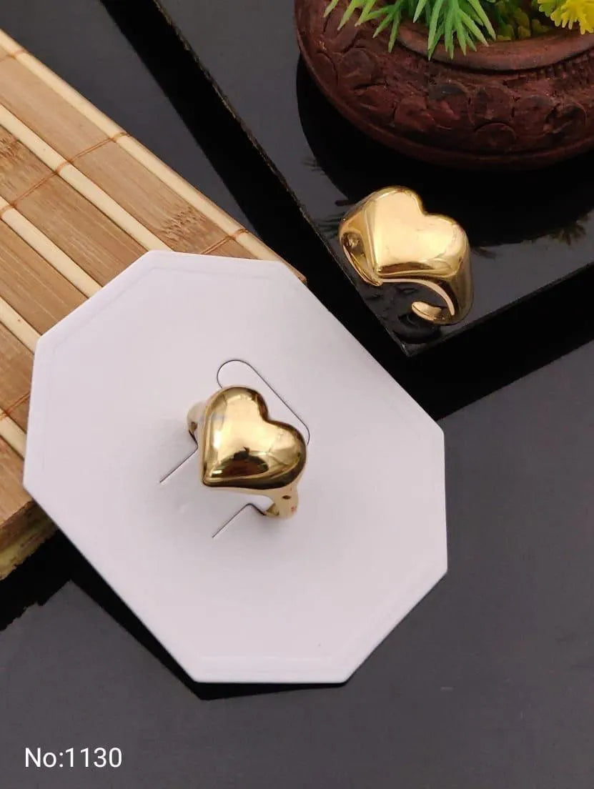 Golden Bold Heart Anti-Tarnish Ring