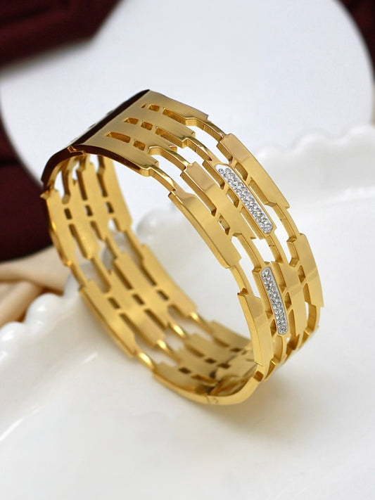 Gold-Plated Geometric Kada Bracelet – Bold & Contemporary Statement Jewelry