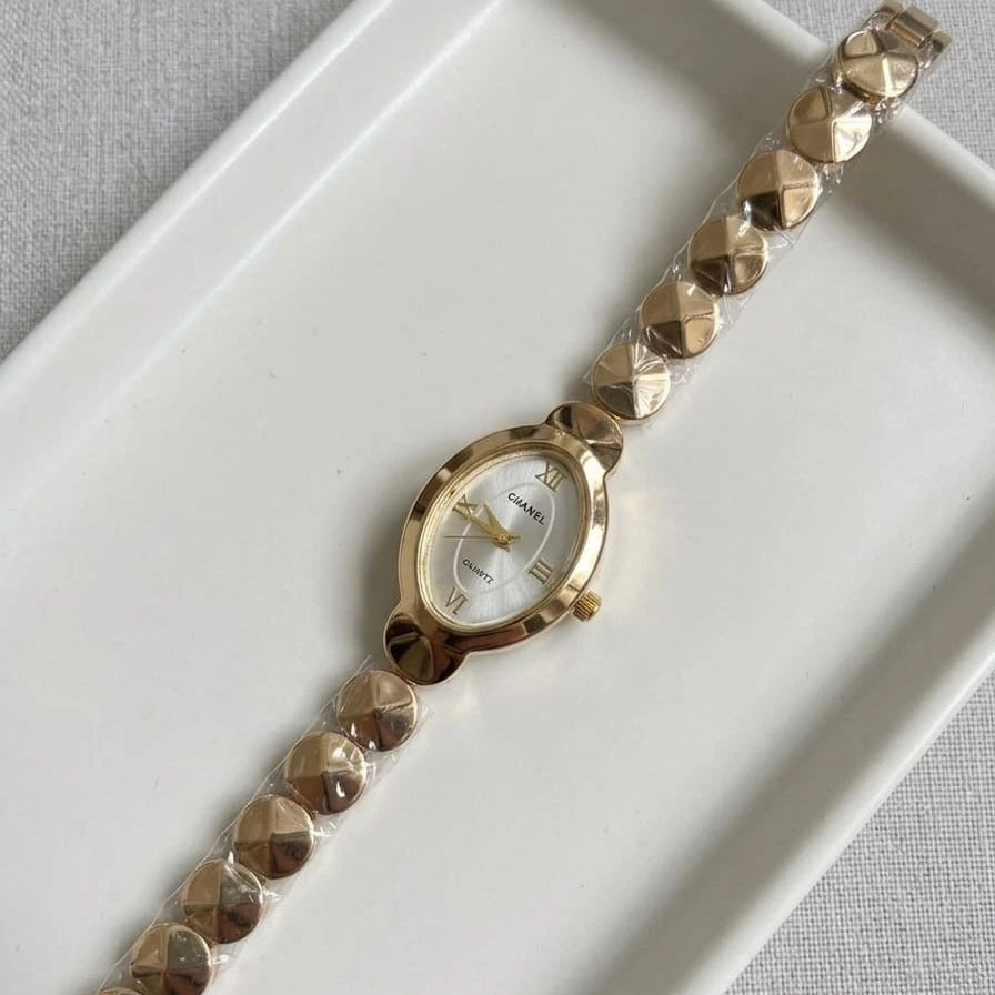 Luna Riviera Watch