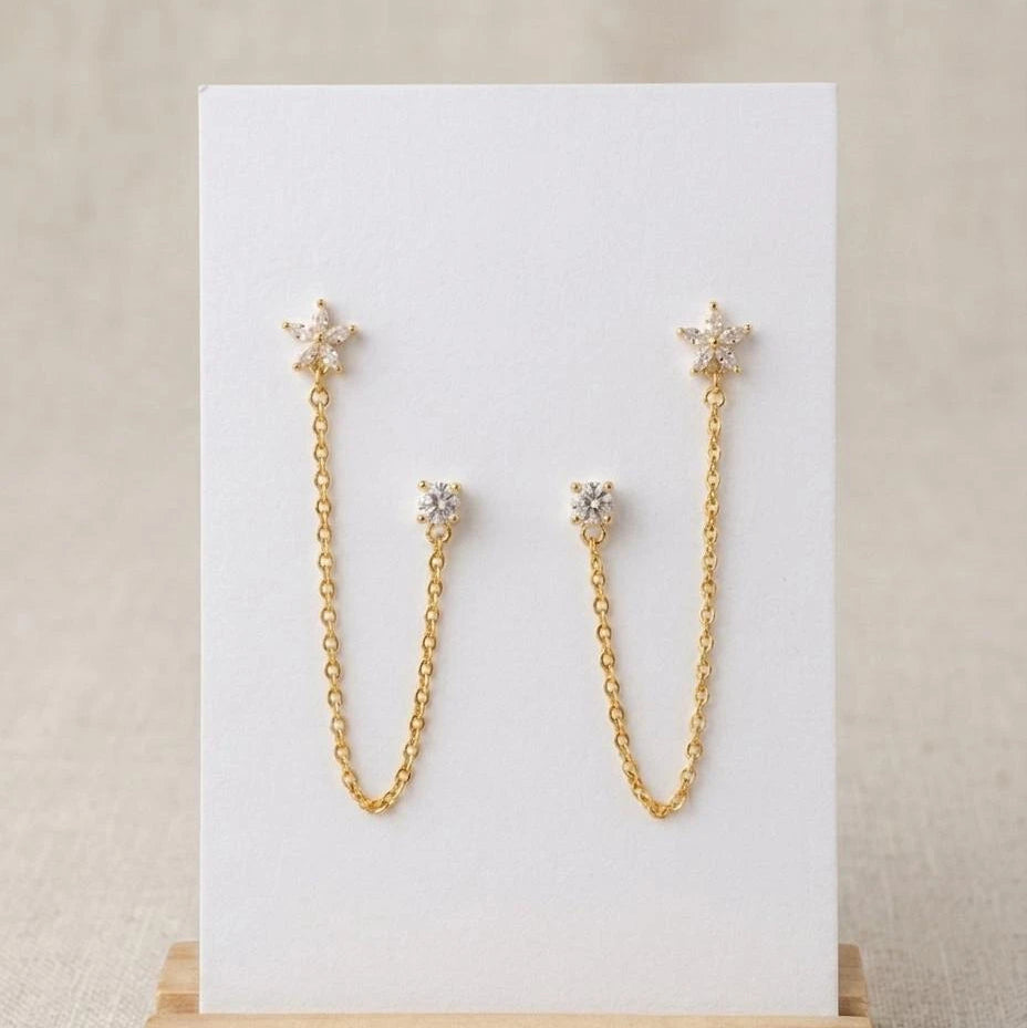 Twinkle Star Chain Ear Piercing