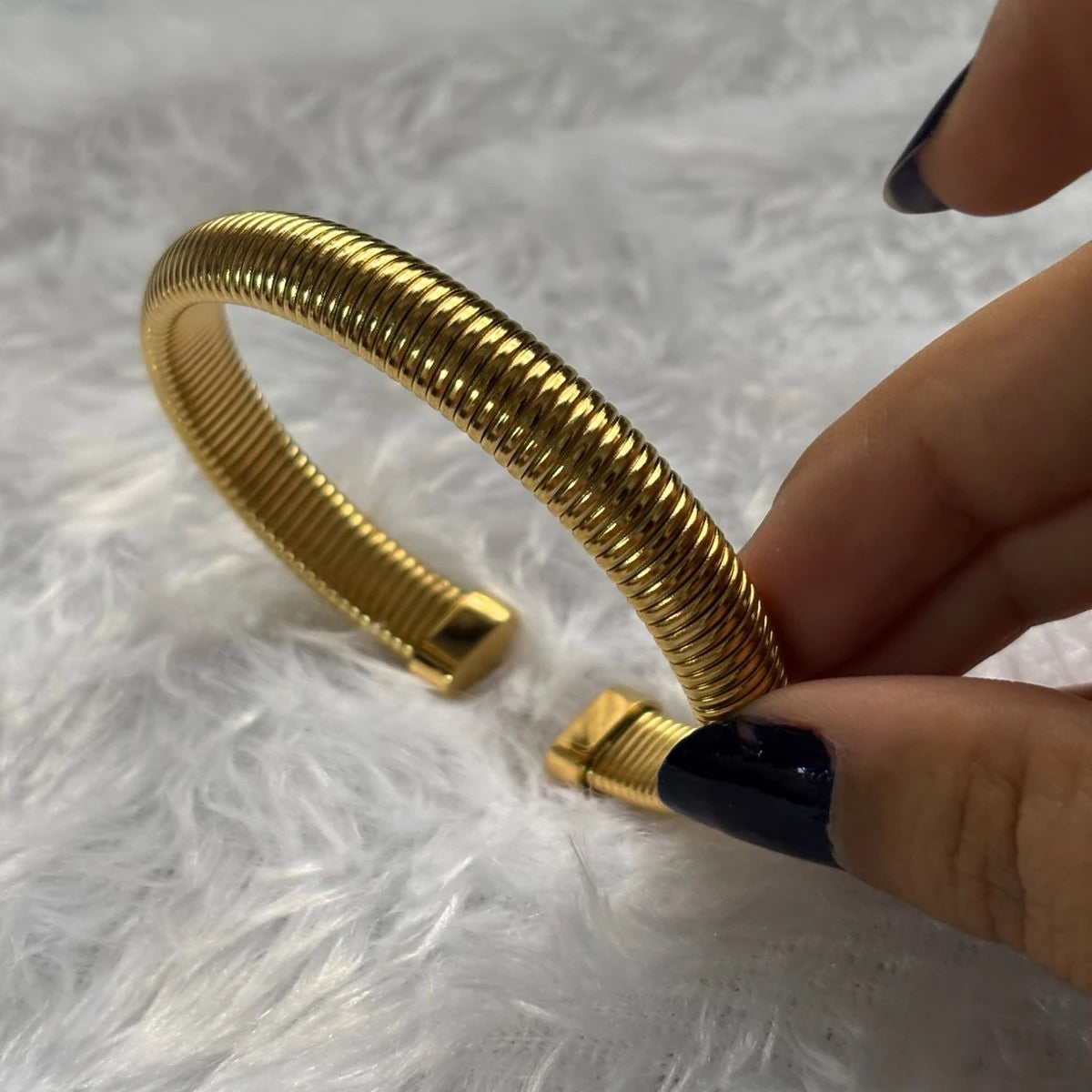 Aurex Coil Gold Kada