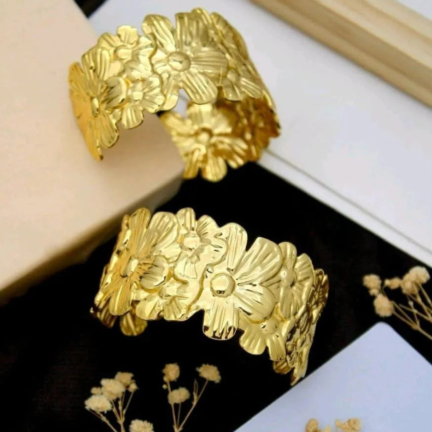 Floral Embrace Cuff kada