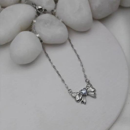 Bow Pendant Necklace