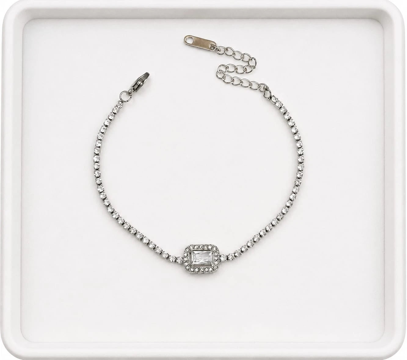 Celestia Emerald Tennis Bracelet