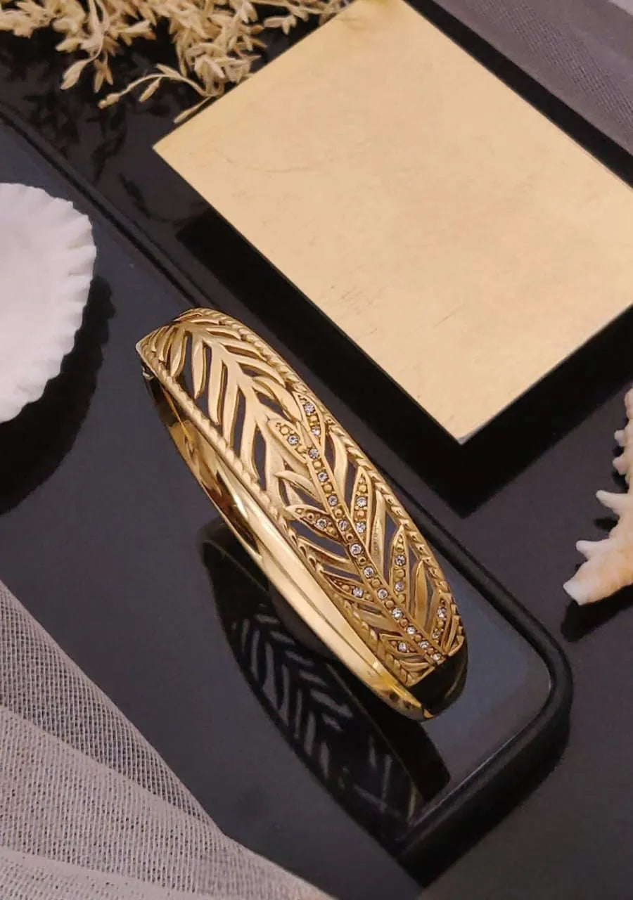 Gold Leaf Diamond Kada