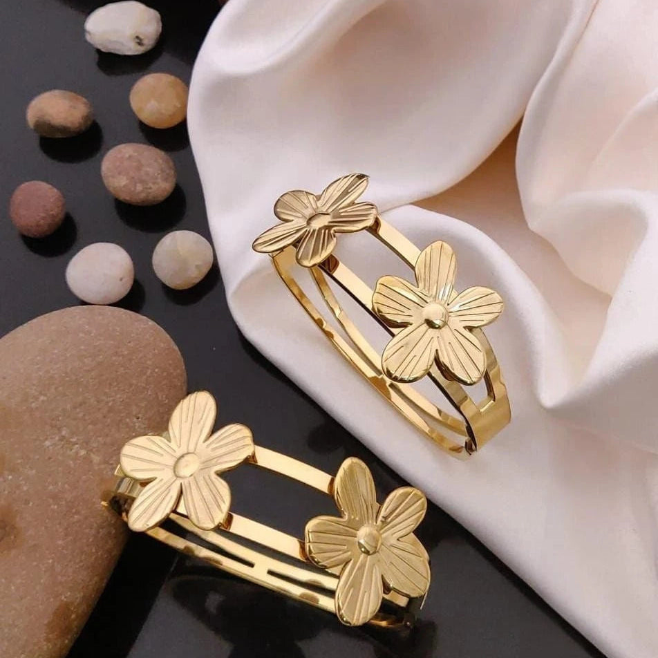 Golden Floral Duo Kada