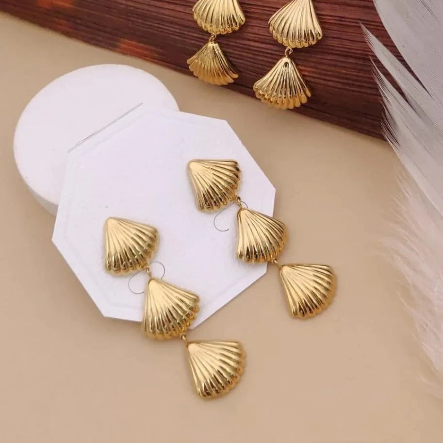 Golden Shell Cascade Drop Earrings