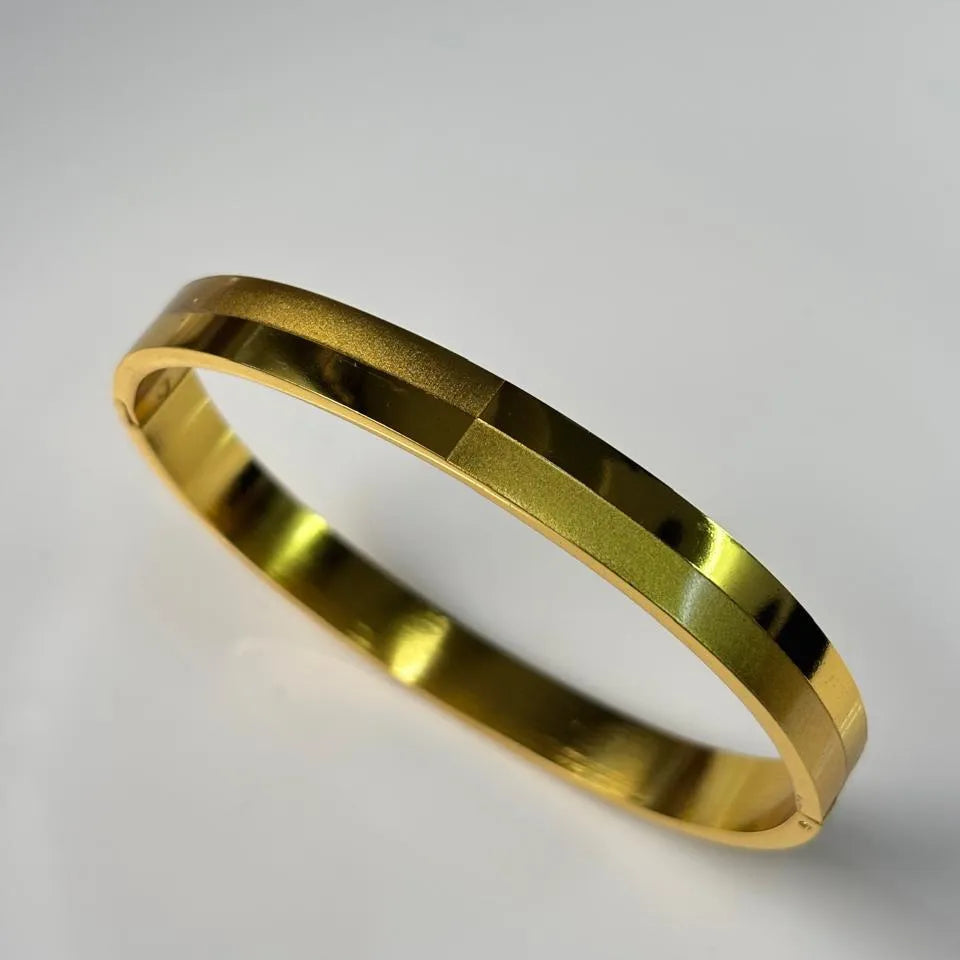 Golden Classic Plain Kada