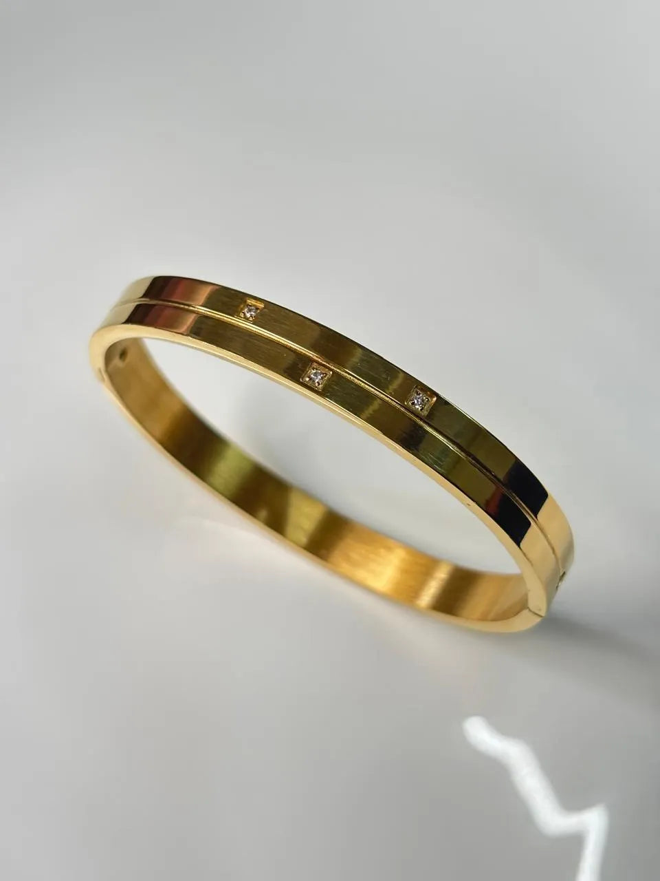 Golden Diamond Studded Kada