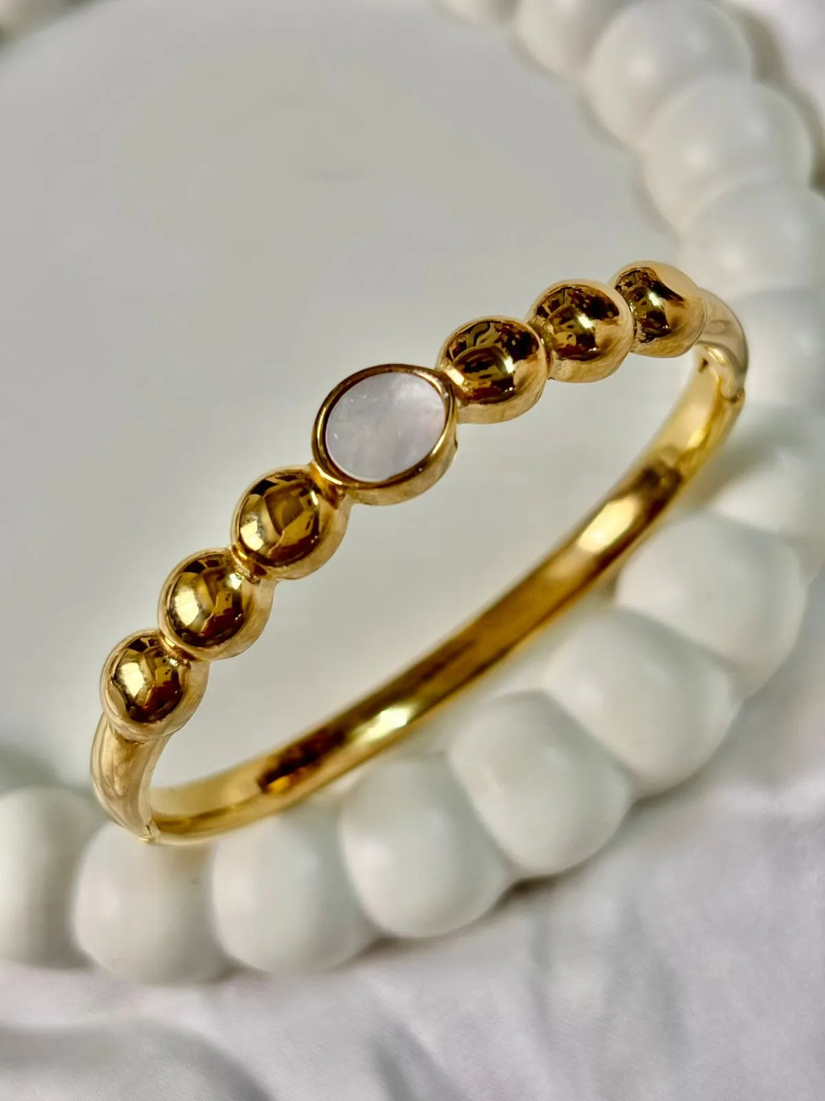 Golden Moonstone Kada