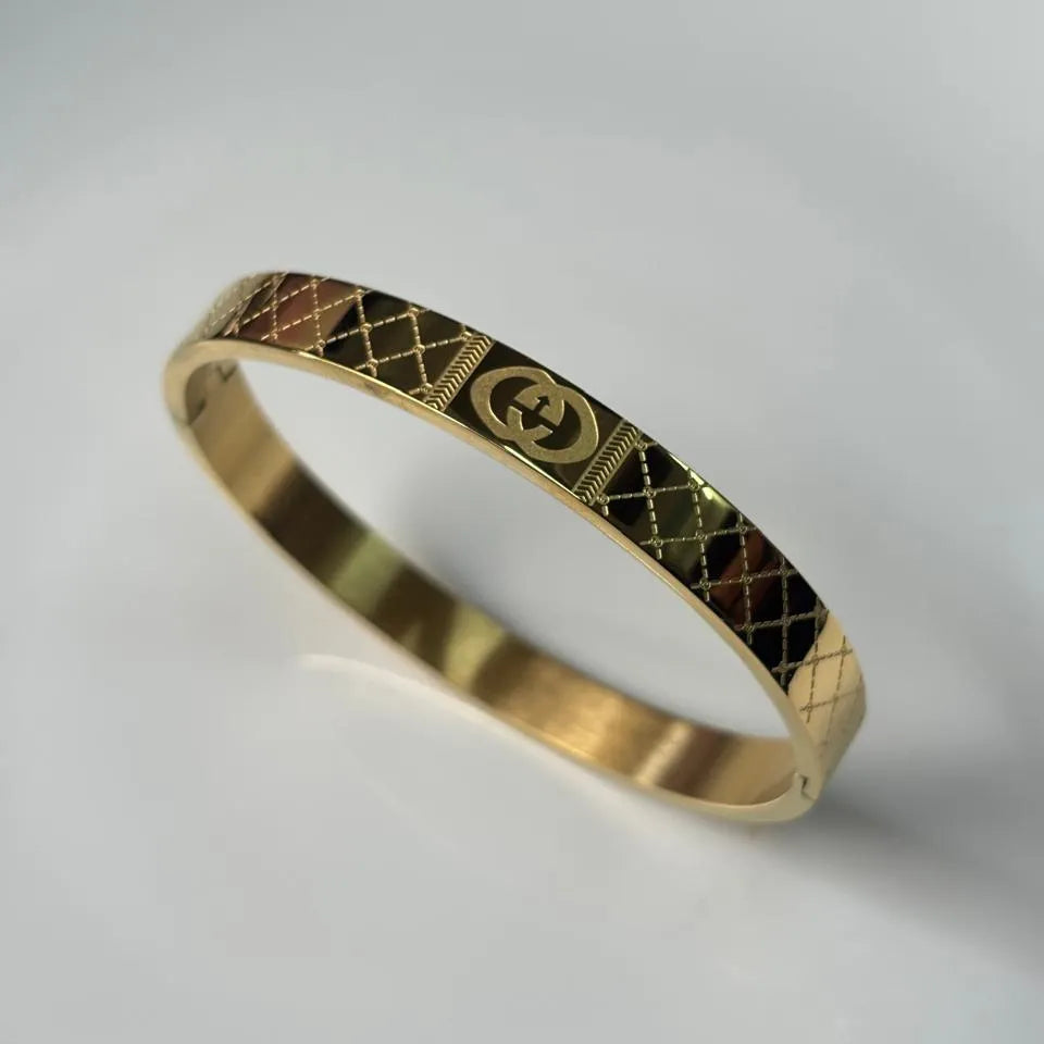Golden Pattern Logo Kada