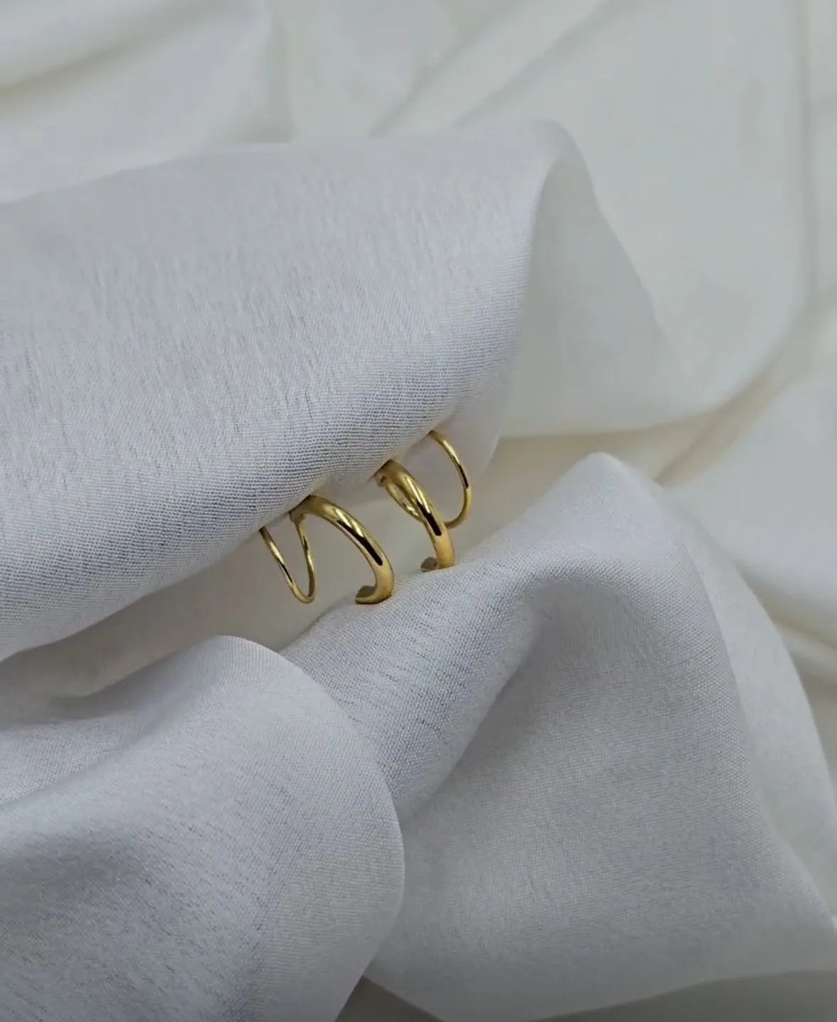 Golden Sculpted Hoop Earrings