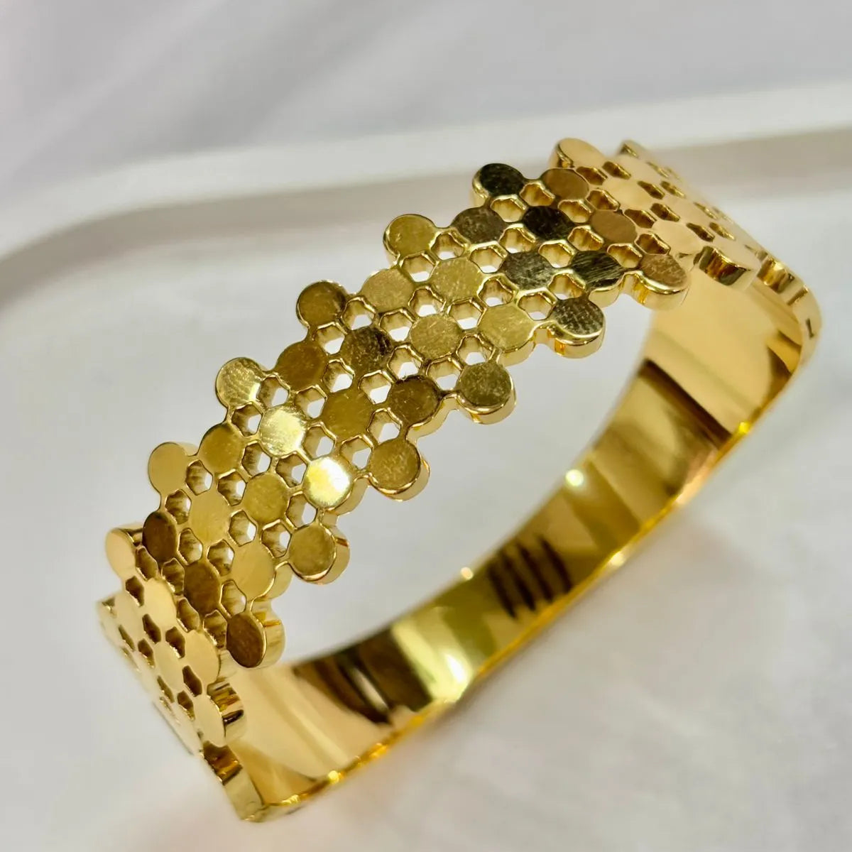 Honeycomb Gold Kada