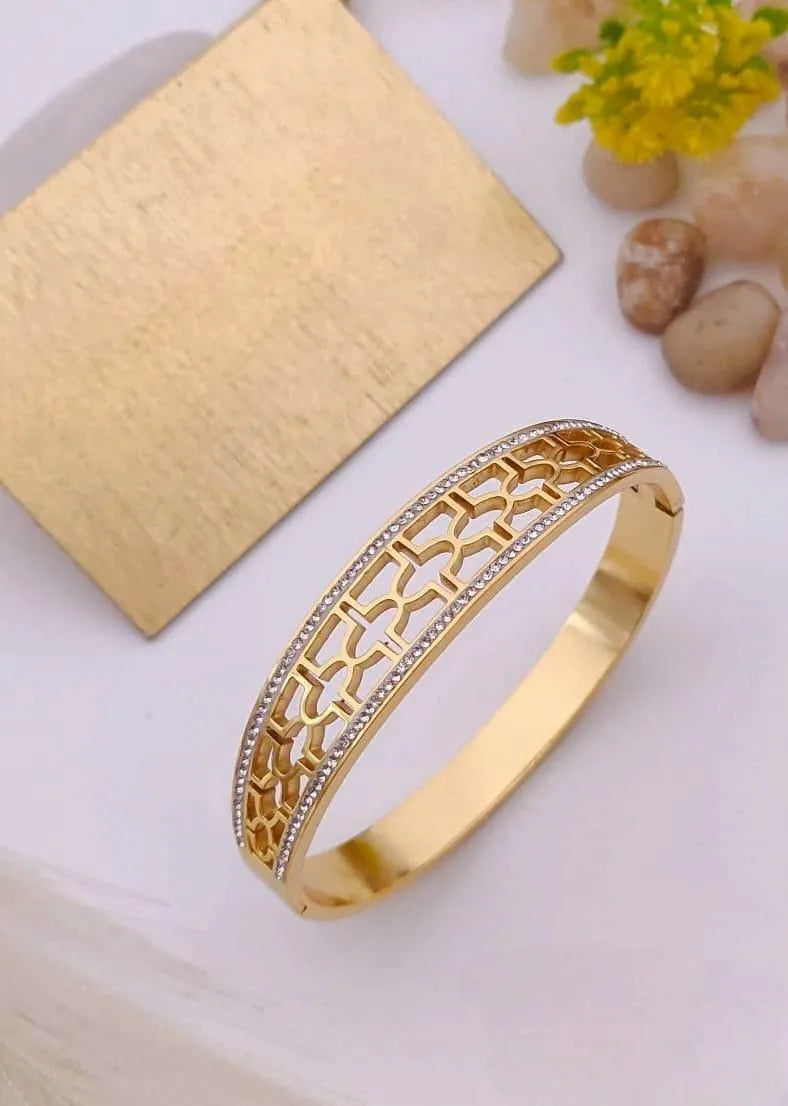 Lattice Diamond Gold Kada
