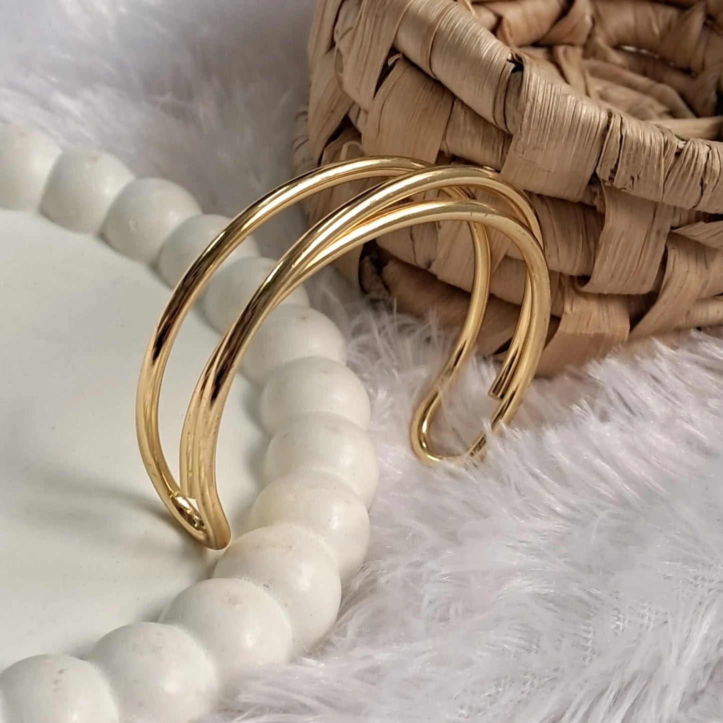 Minimal Golden Cuff Kada