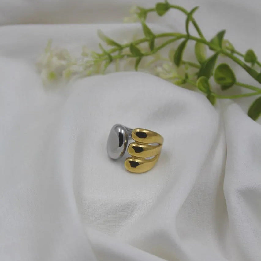 Modern Two Tone Ring