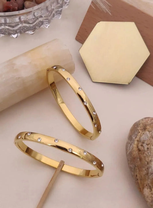 Simple Diamond Gold Kada