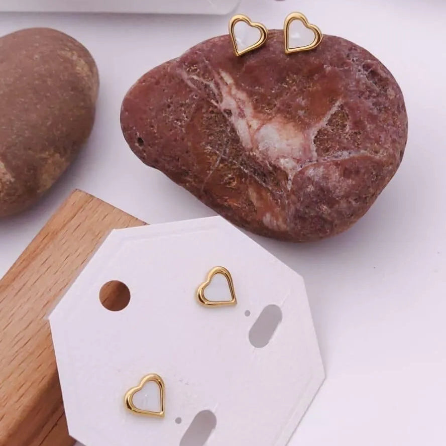 Minimal Gold Heart Earrings