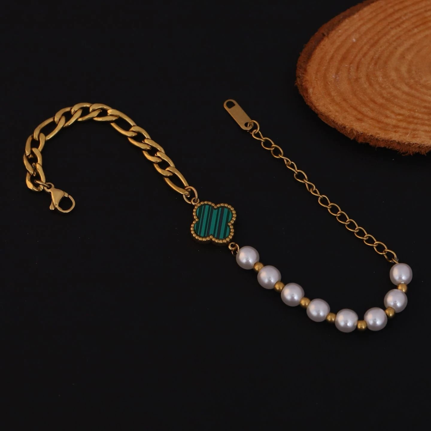 Brecelet U Pearl Clover Charm