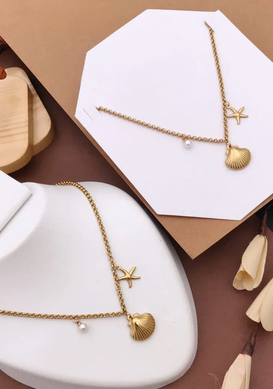 Shell Starfish Gold Charm Necklace