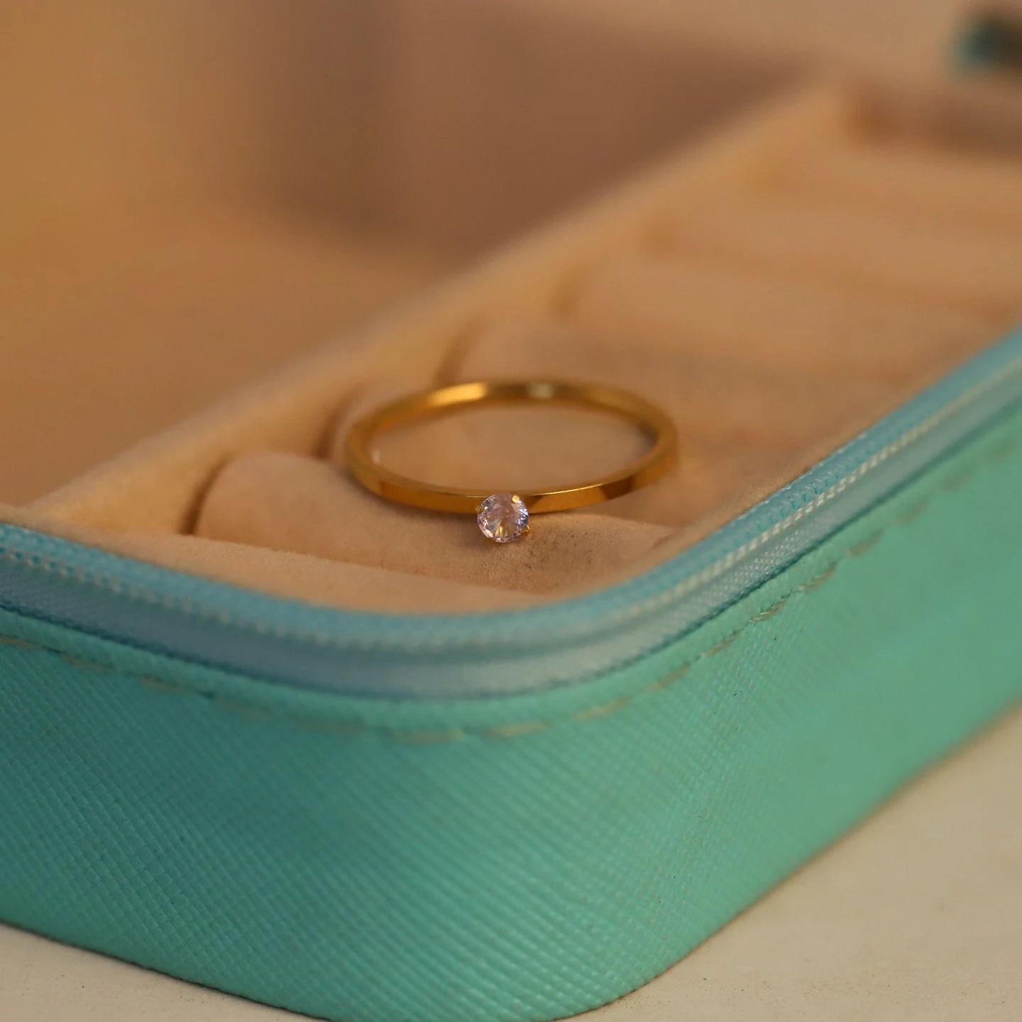 Crystal Chain Dual Band Ring