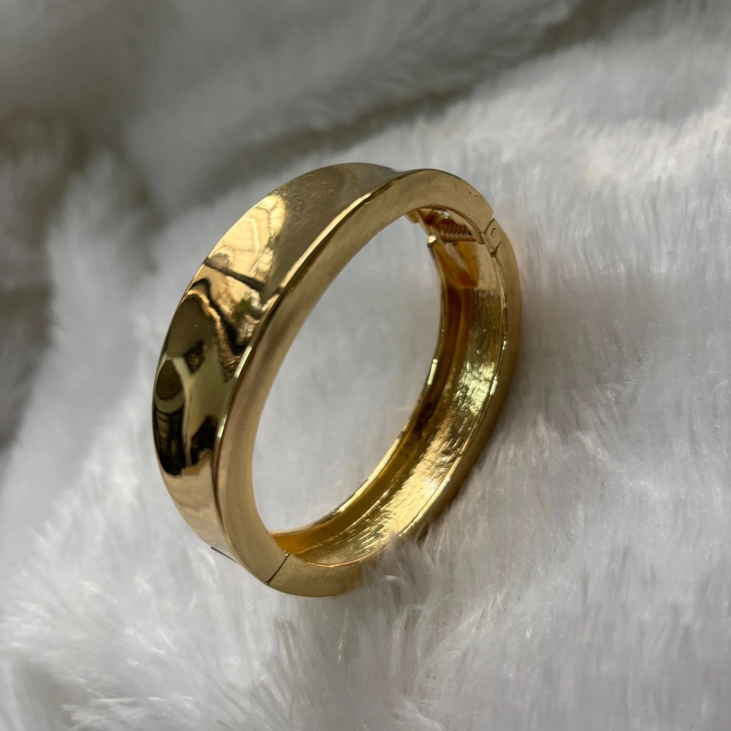 Royal Gleam Gold golcy Kada
