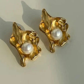 Vintage Pearl Melt Stud Earrings