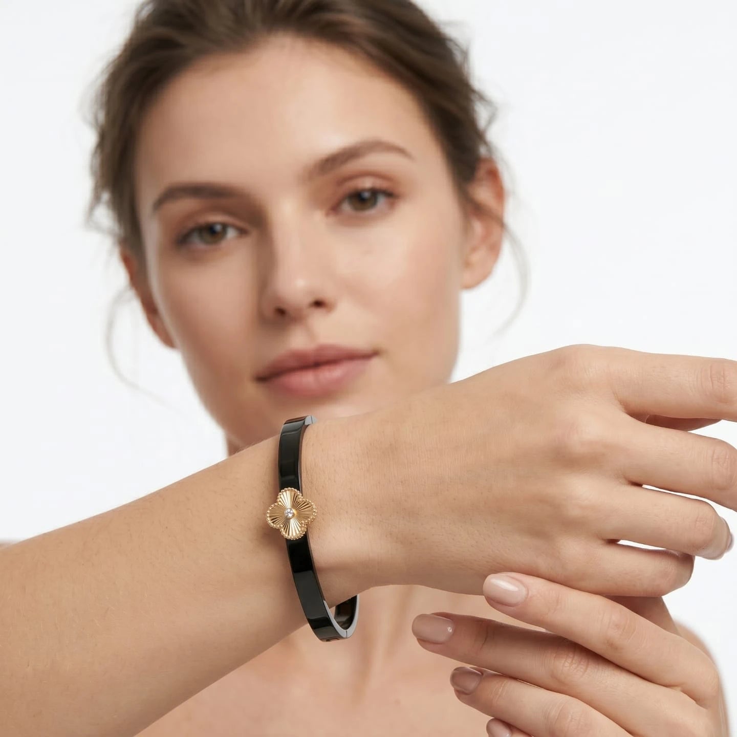 Noir Clover Luxe Kada