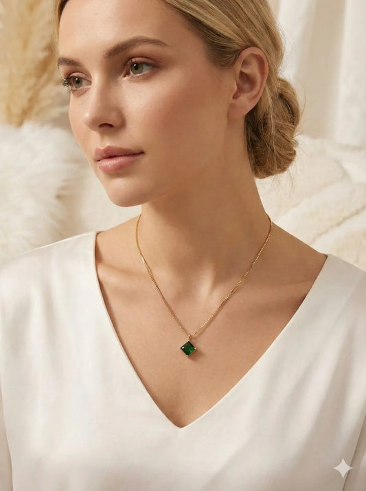 Green Gem Pendant Necklace
