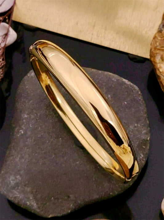 Gold-Plated Flexi Kada Bracelet – Modern & Sleek