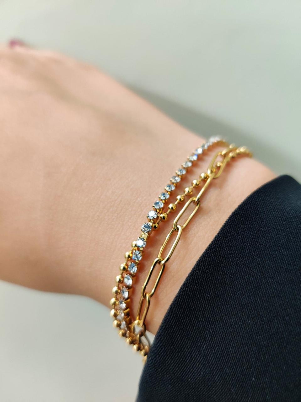 Gold-Plated Herringbone Chain Bracelet with Heart Charm