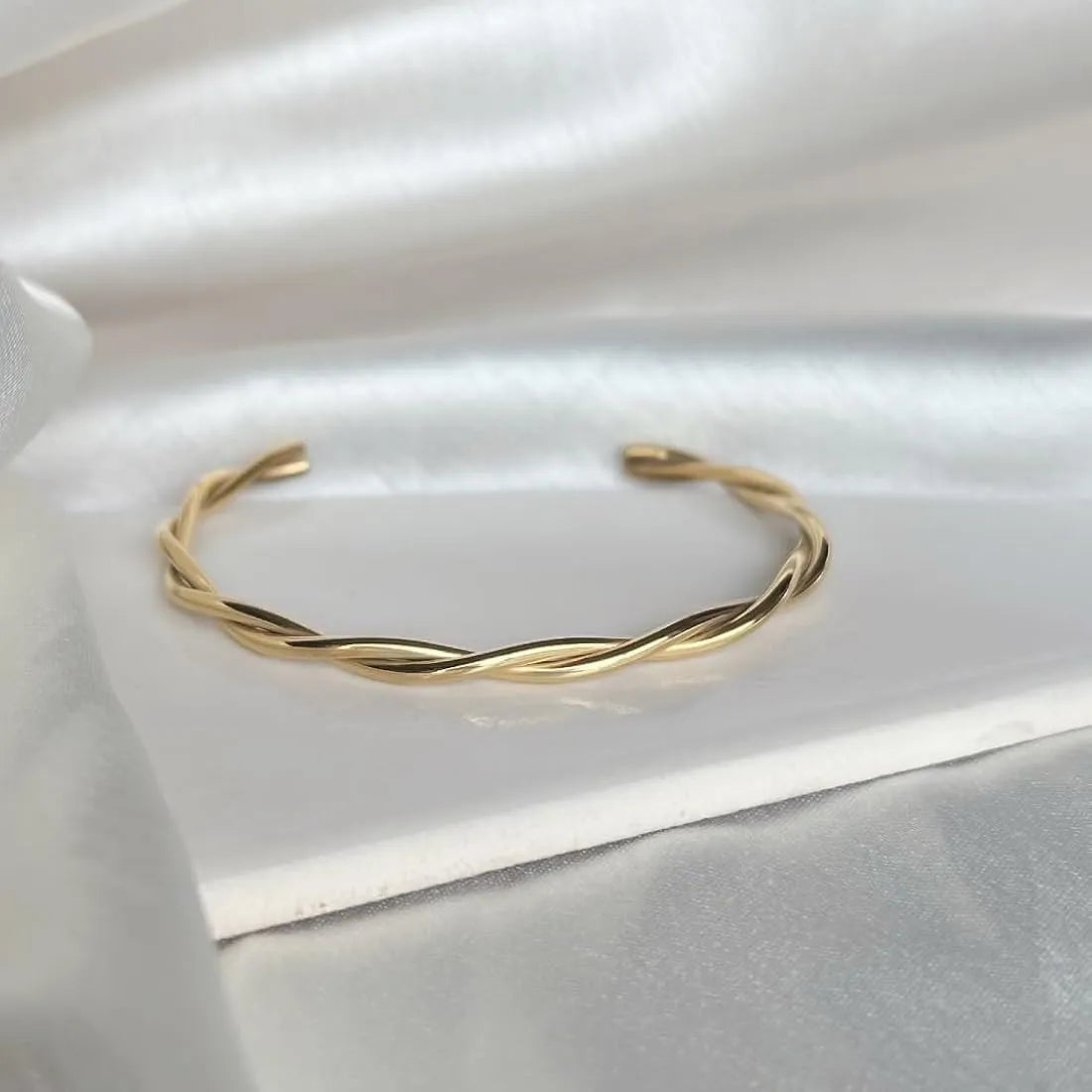 Gold/Rose Gold-Plated Twisted Open Kada Bracelet – Minimalist & Elegant