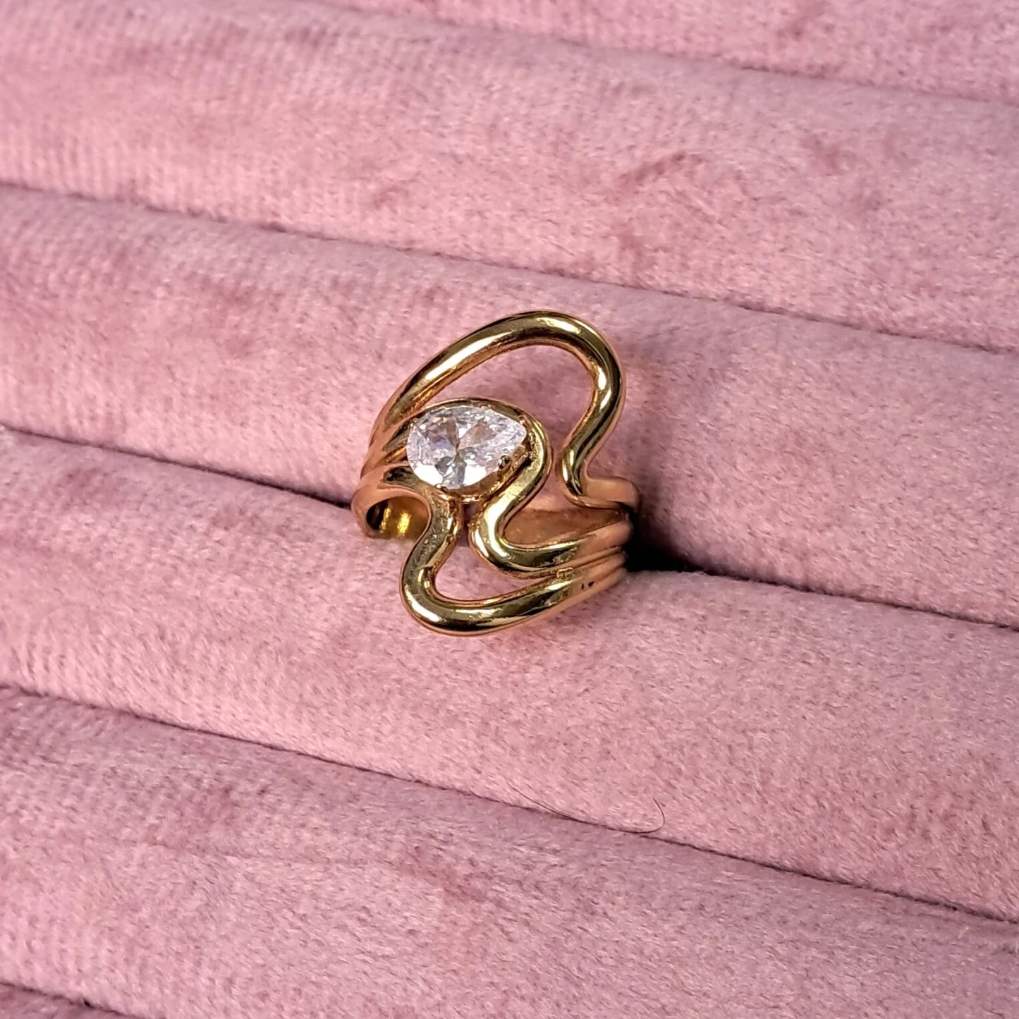 Abstract Wave Crystal Gold Ring