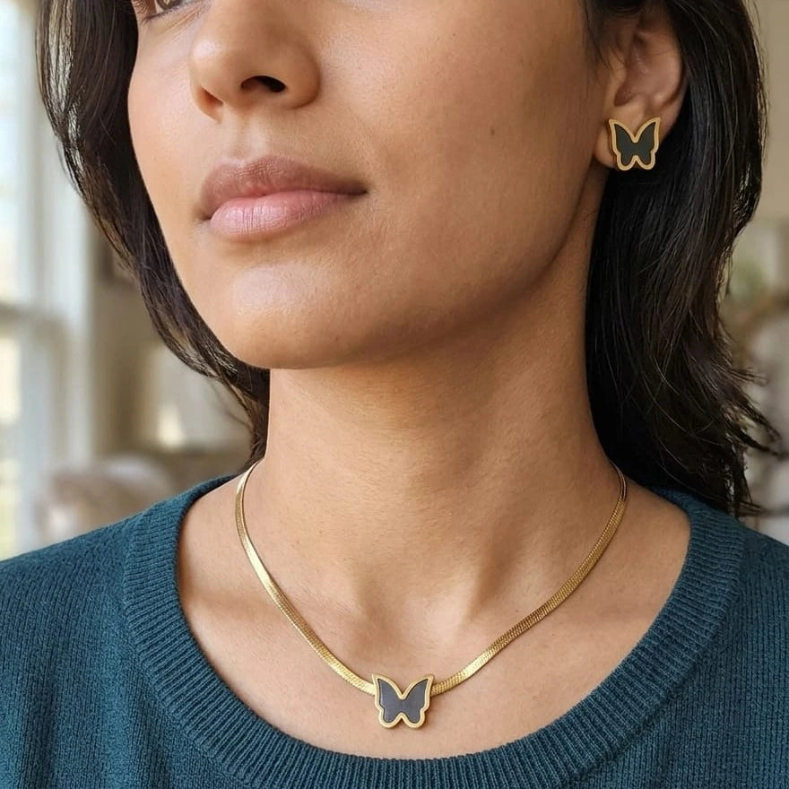 Aurora Butterfly Necklace & Stud Earring Se