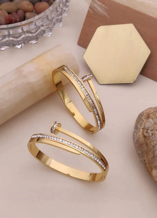 Elegant Gold Kada