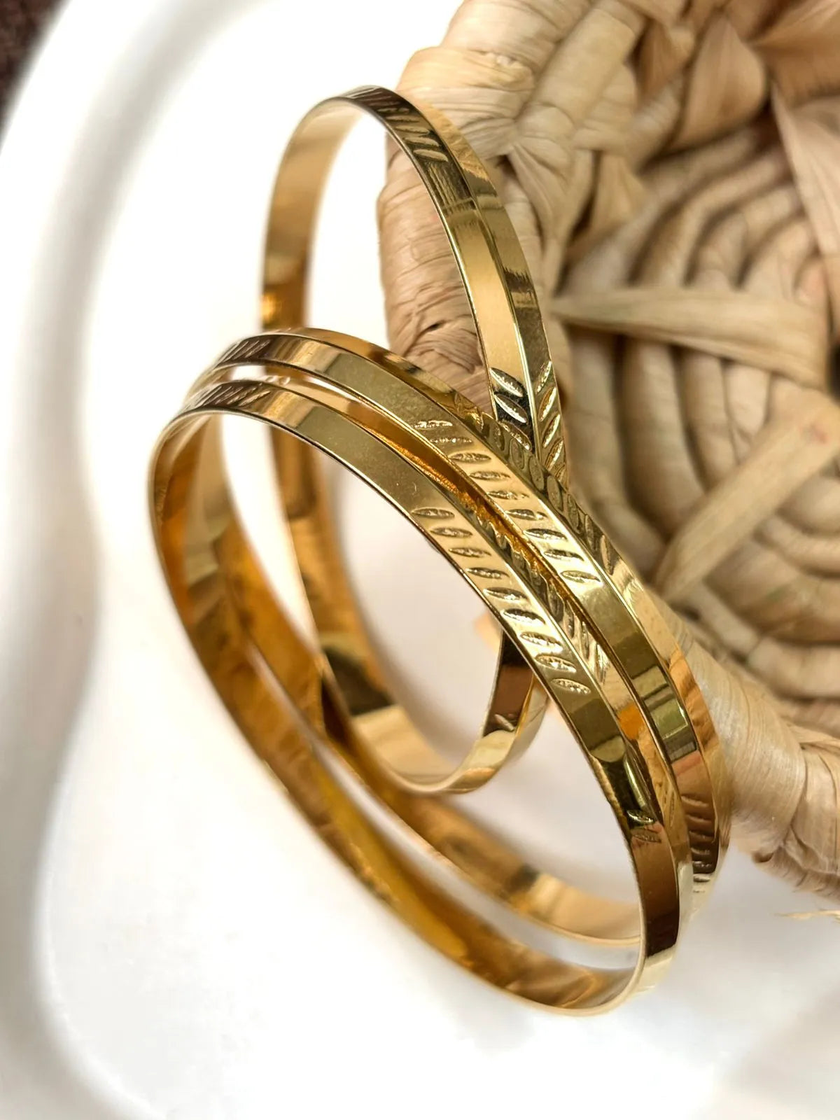 Classic Etched Gold Bangles (3SET)