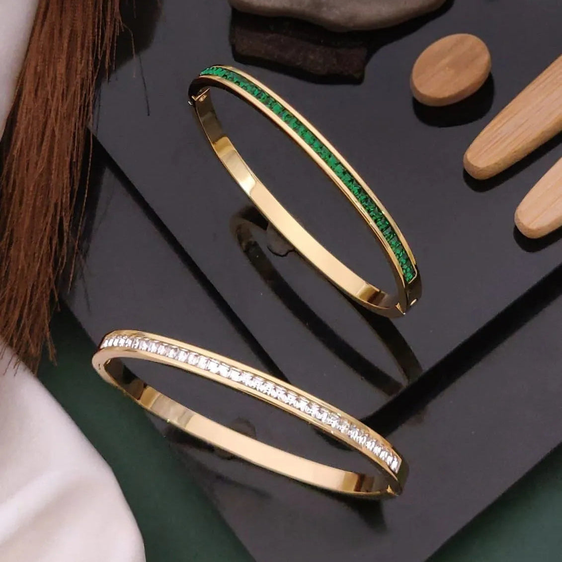Diamond Accents kada