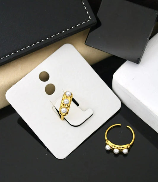 Luna Pearl Trio Ring
