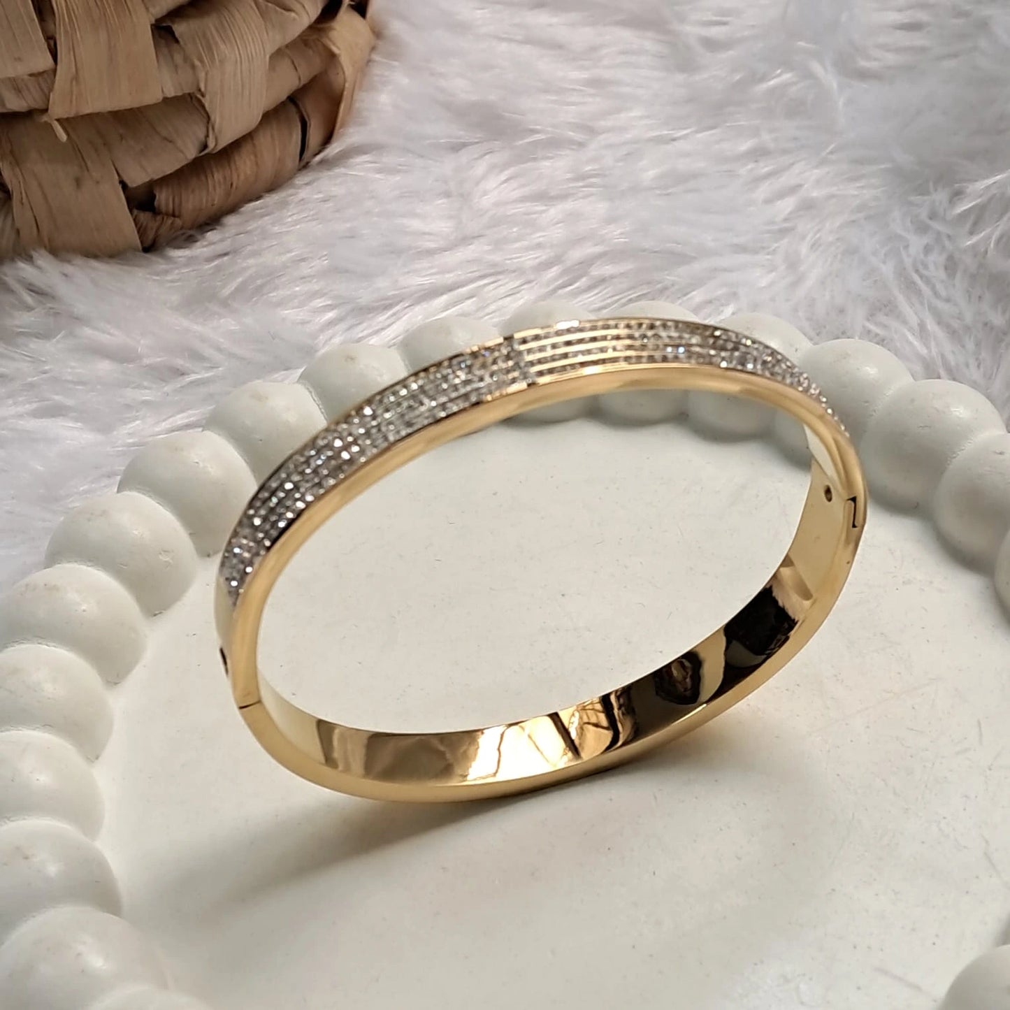 Crystal Radiance Gold Kada