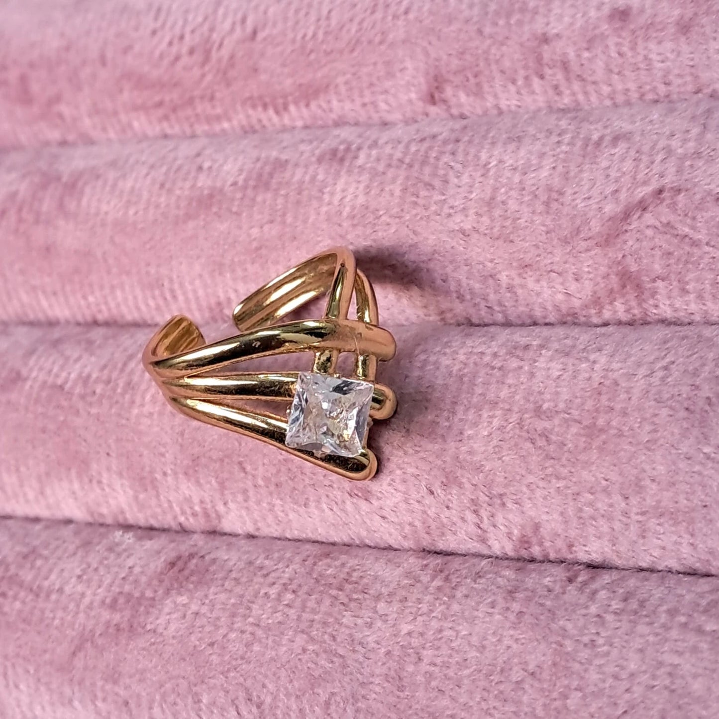 Elegant Princess Cut Wrap Ring