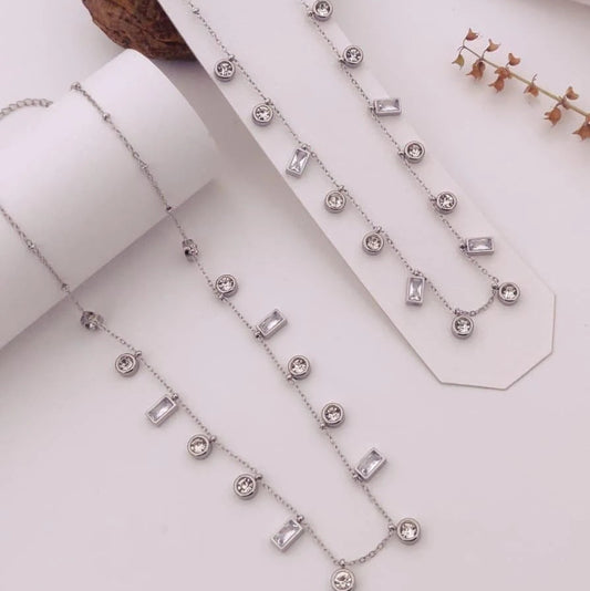 Elegant Silver Tanmaniya Necklace