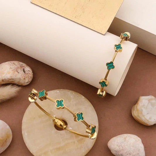 Emerald Clover Luxury Kada