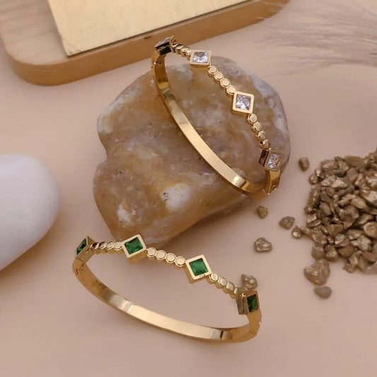 Emerald Crystal Elegance Gold Kada