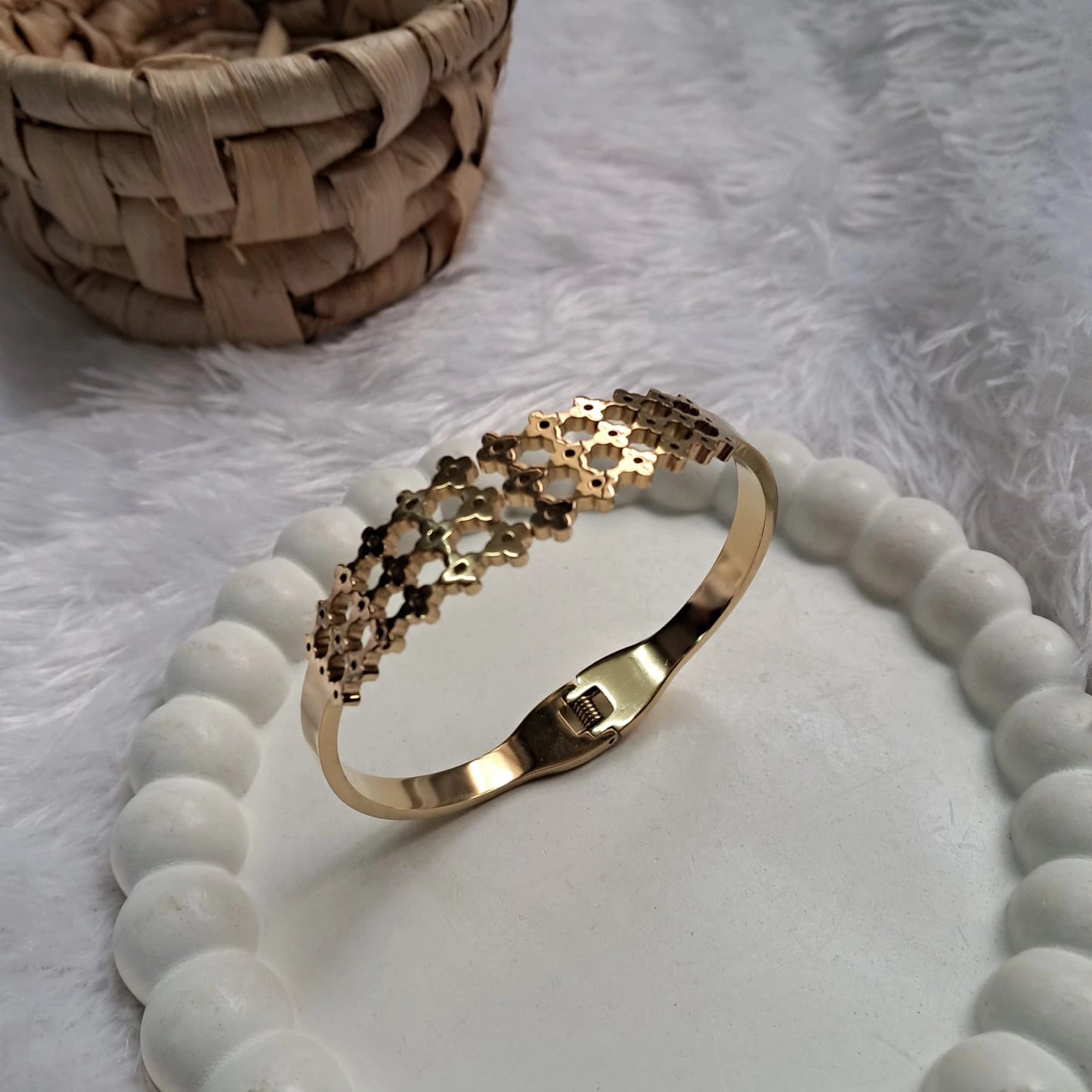 Floral Lattice Gold Kada