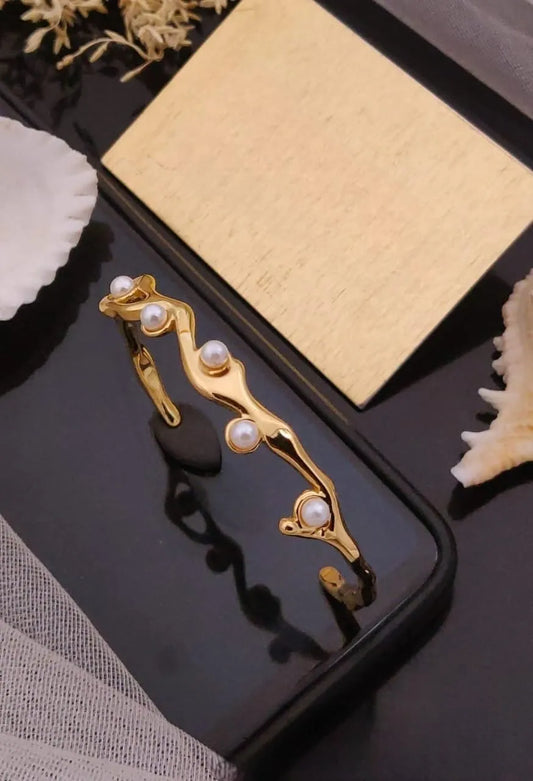 Pearl Accent Gold Kada
