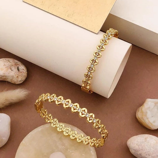 Zariva Spark Gold Kada