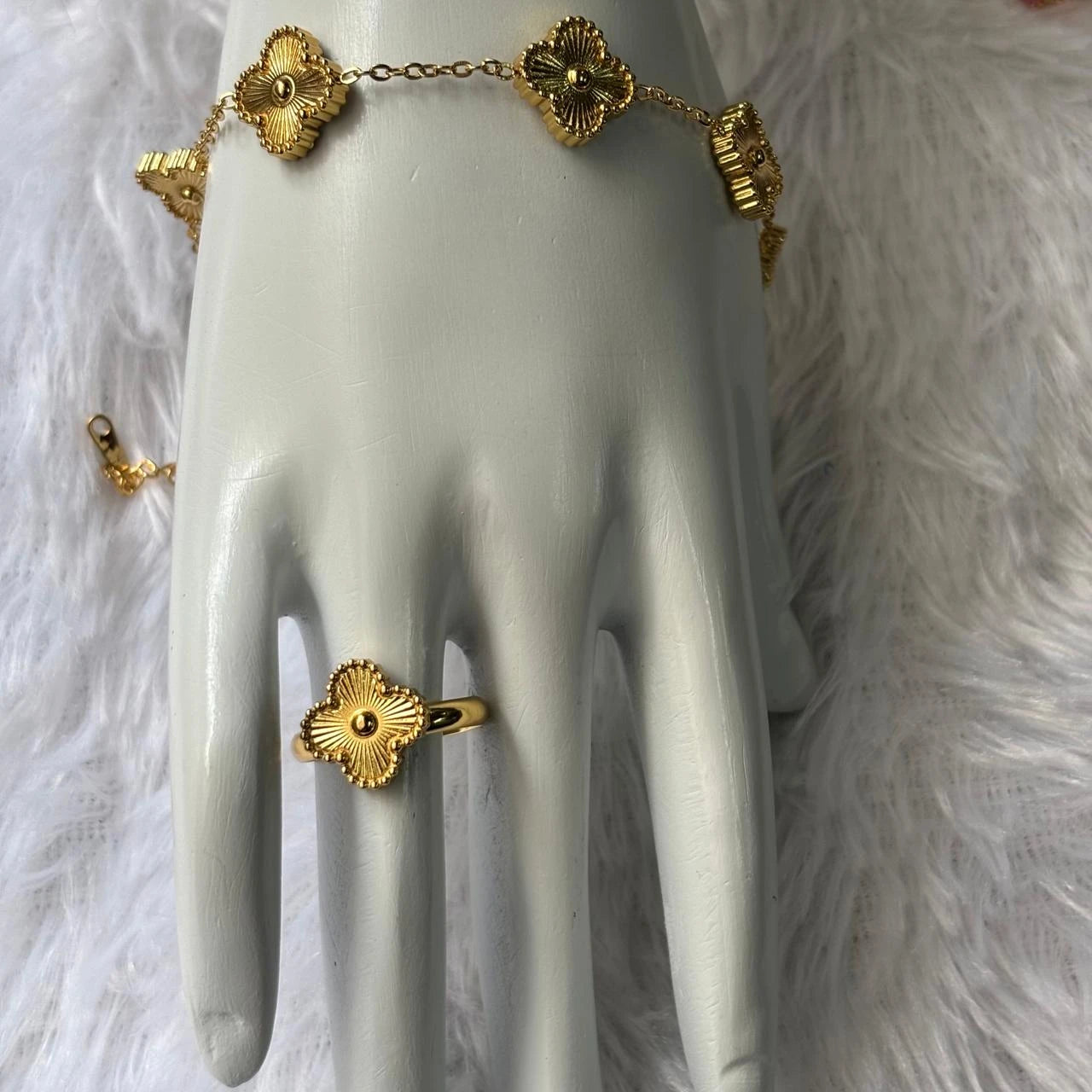 Golden Blossom Clover Gold Necklace & Earring Set