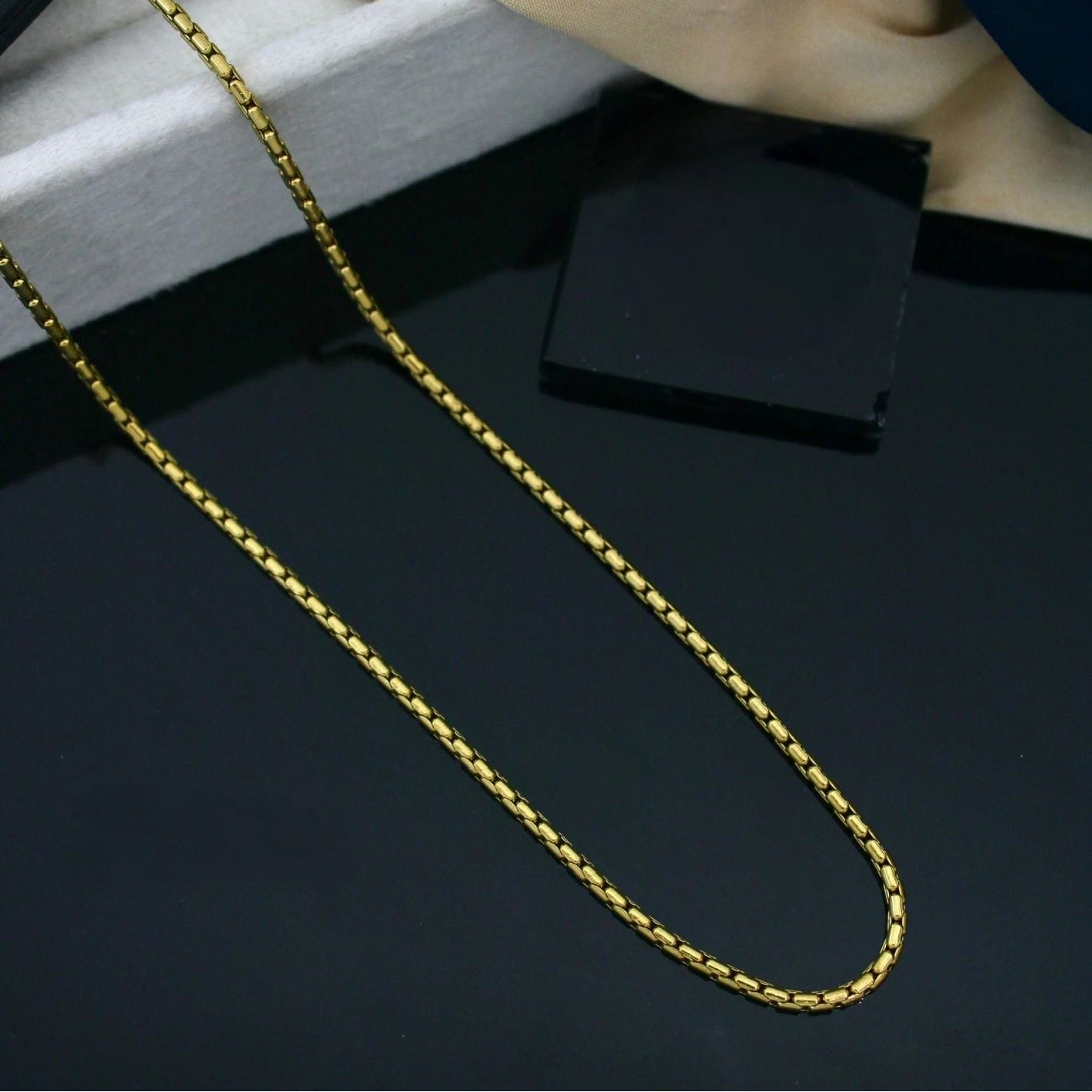 Edge Box Chain Necklace – Silver & Gold
