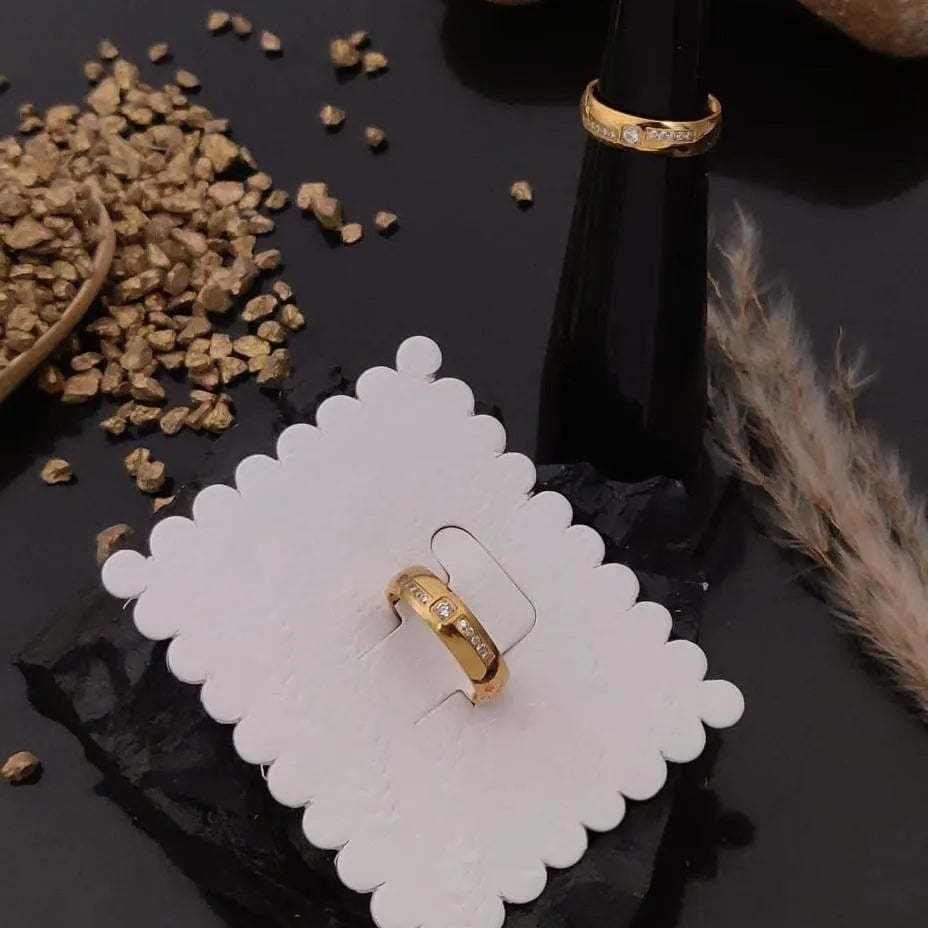 Golden Classic Crystal Inlay Band Ring